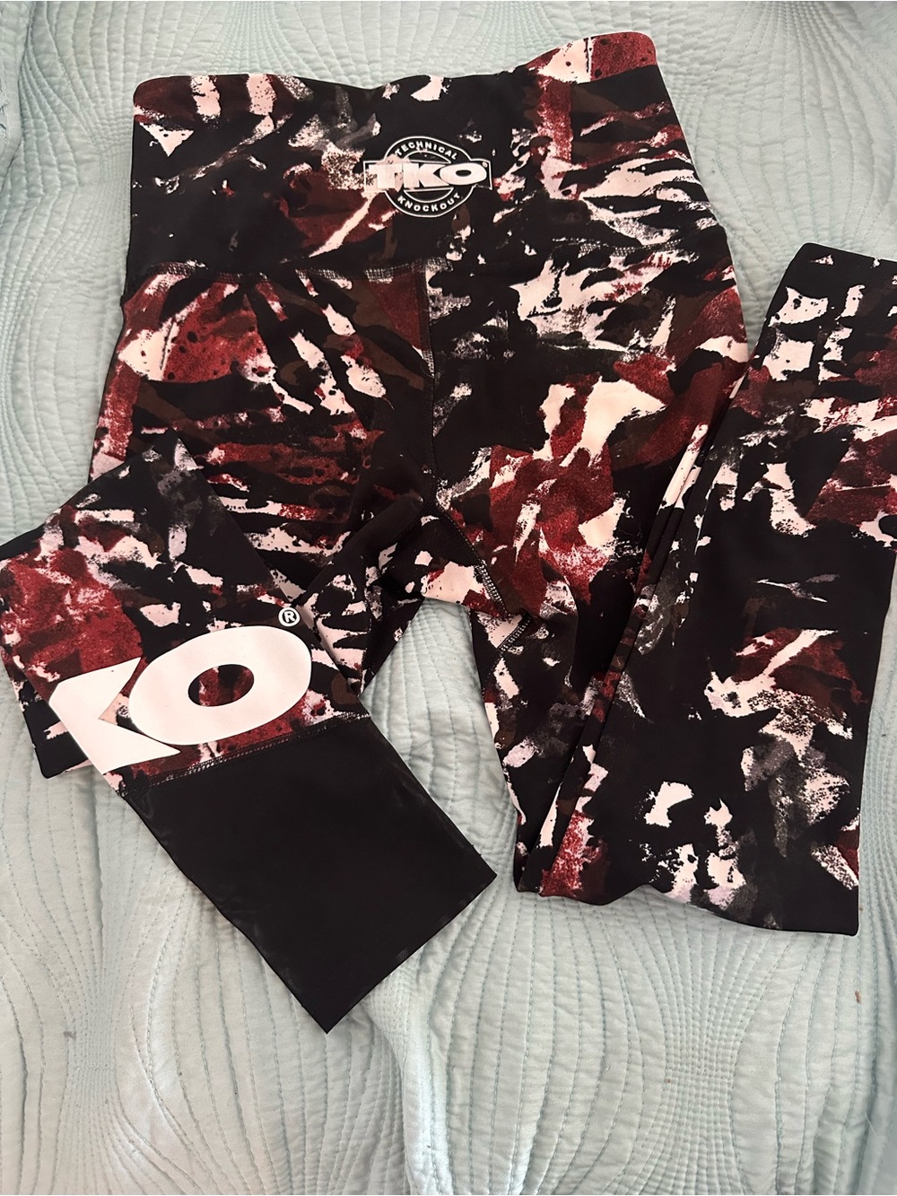 Athletic Girls' Marbled Red & Black Performance Leggings